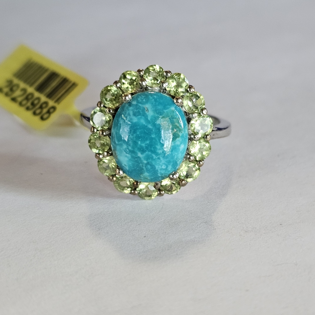 Beautiful Nevada Turquoise & Peridot Platinum Over 925 Ring Size 8.5